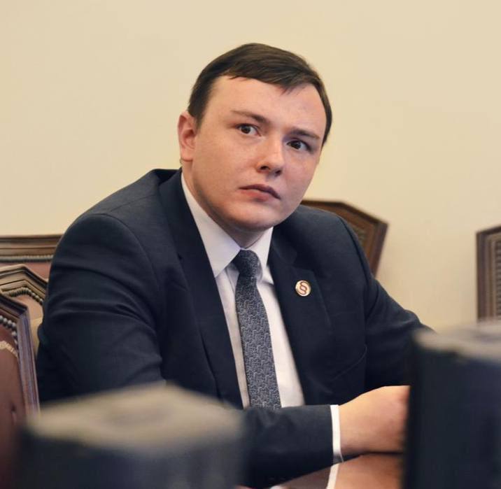 Максим Кузнецов .jpg